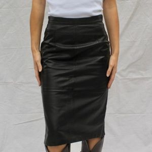 Genuine Leather pencil skirt vintage size 8!!!